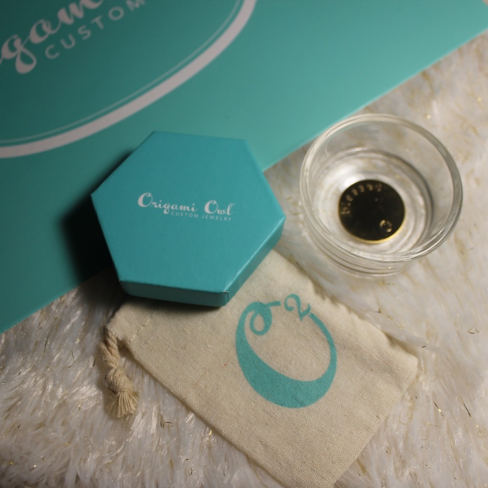 Gold Believe Floating face plate